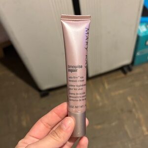 Mary Kay Timewise Repair Eye Renewal Cream - Soft Pink